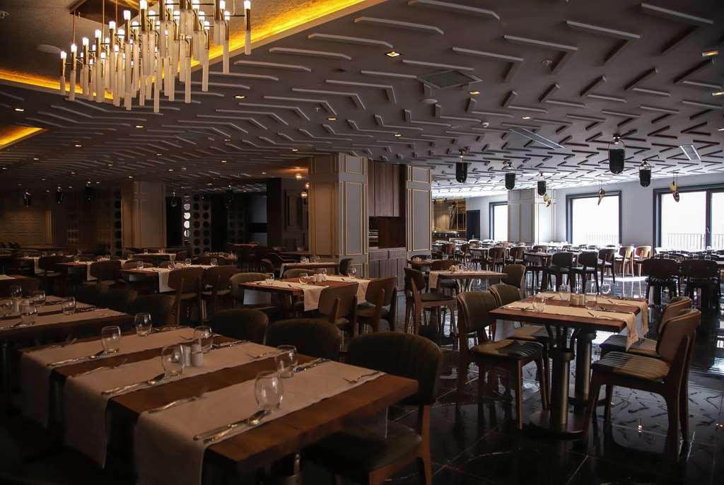 Ramada By Wyndham Erzurum Restaurant photo